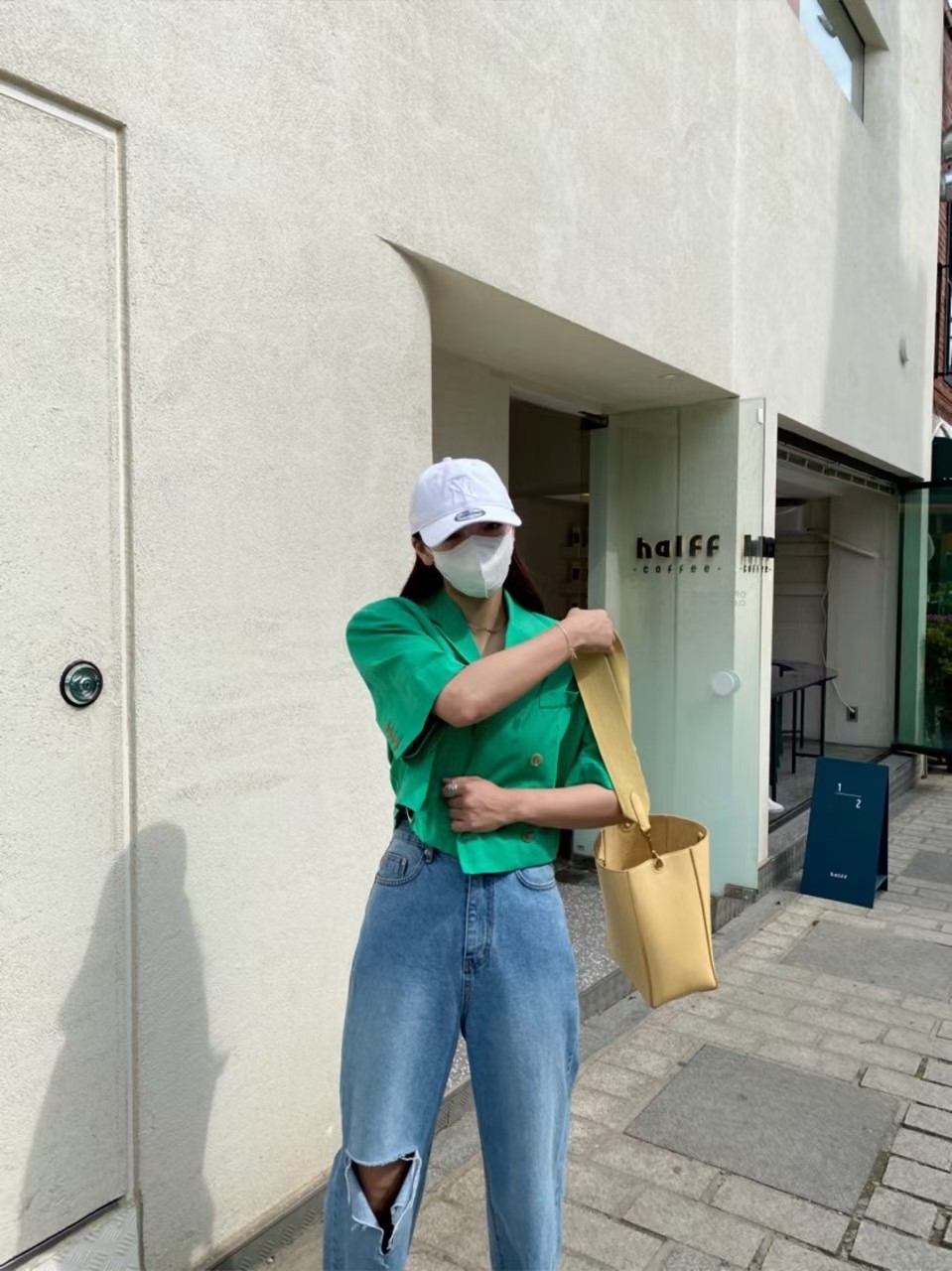 绿色