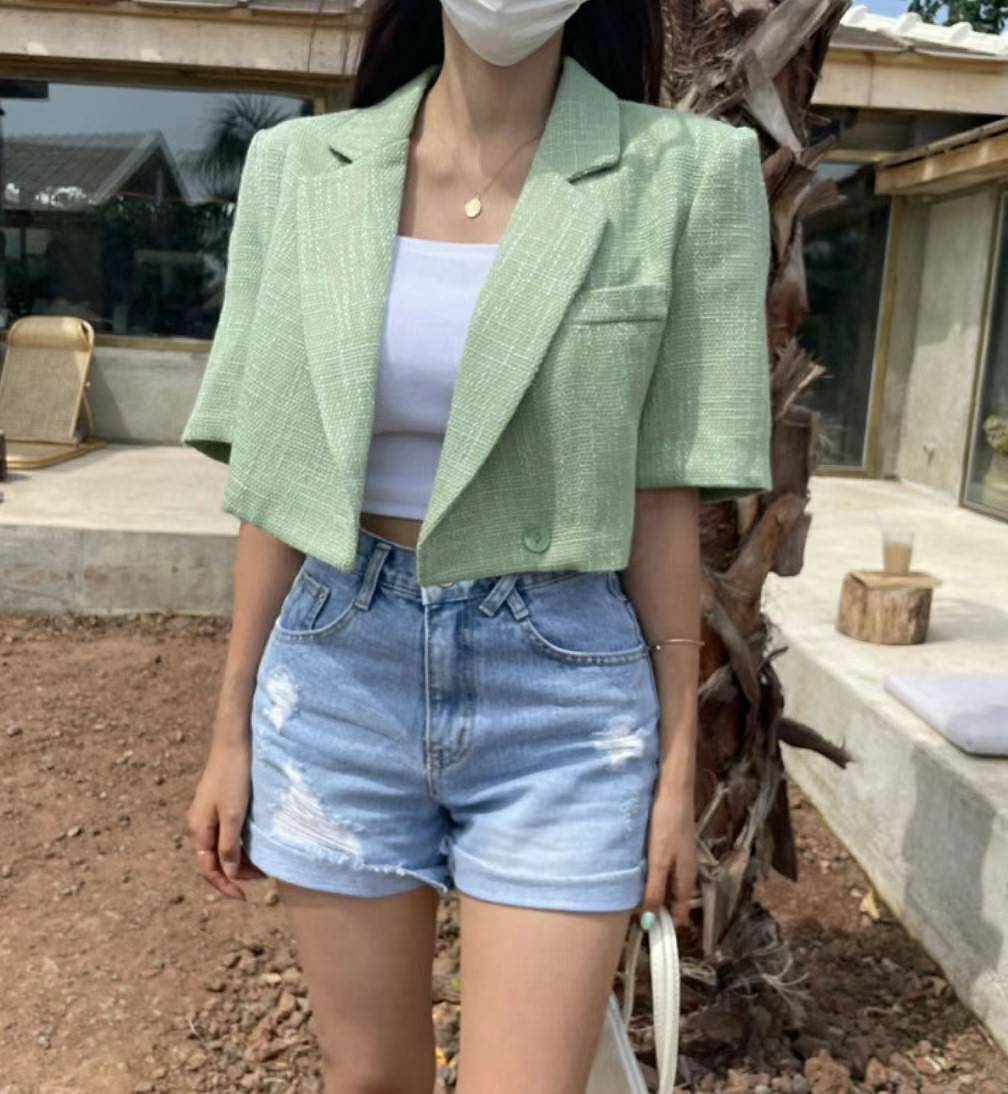 绿色