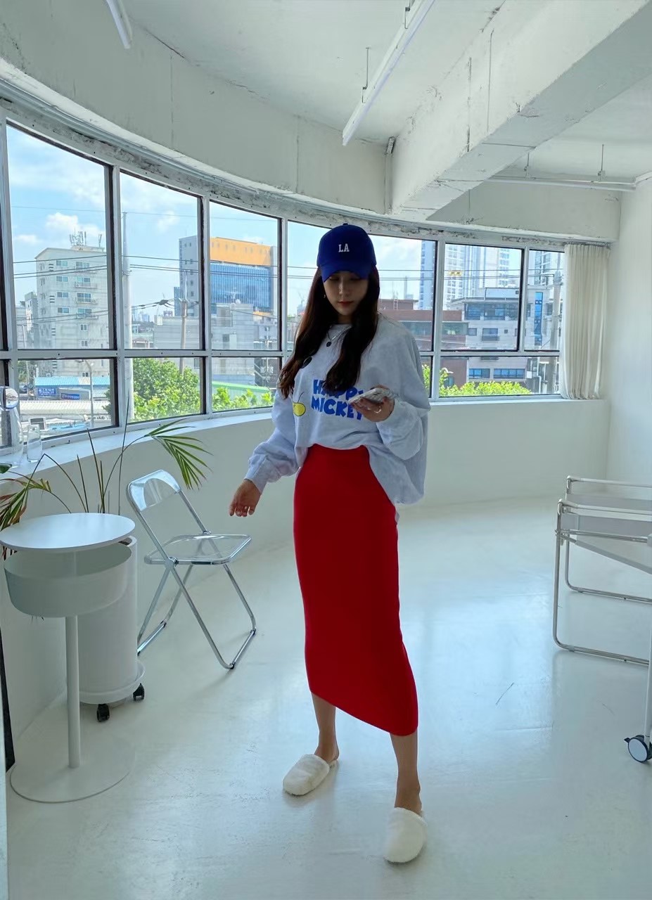 红色