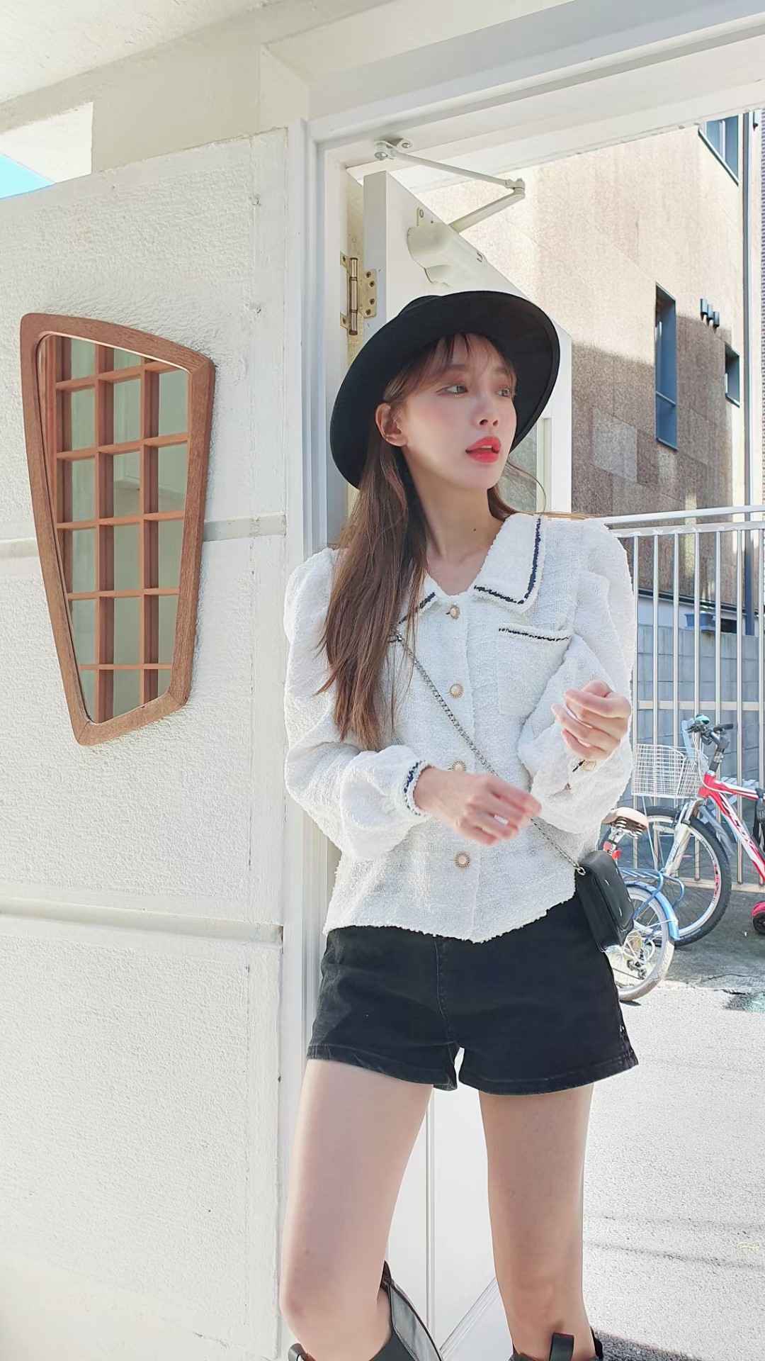 白色