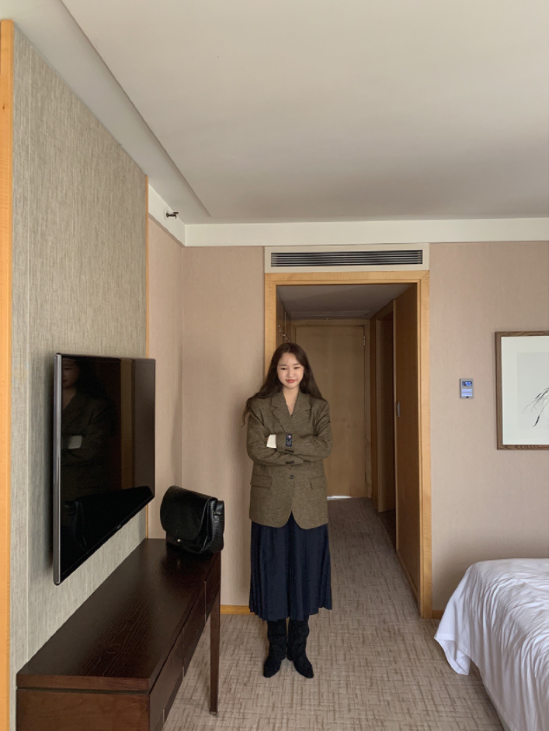 浅棕色