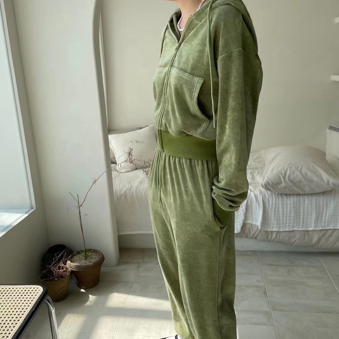 绿色