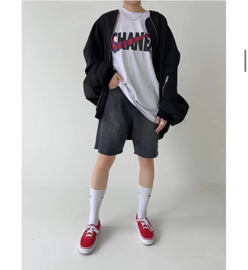 蓝色