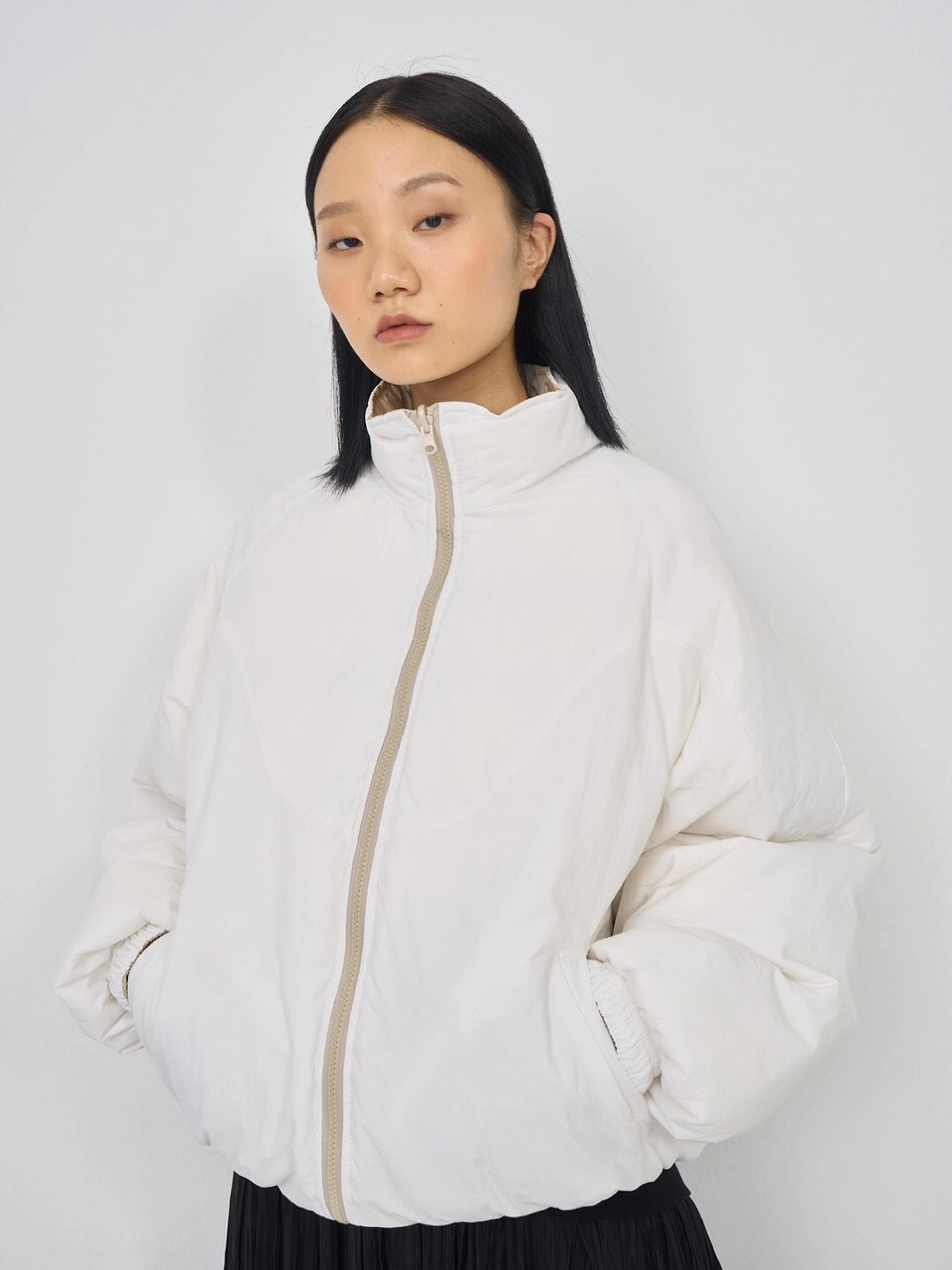 白色
