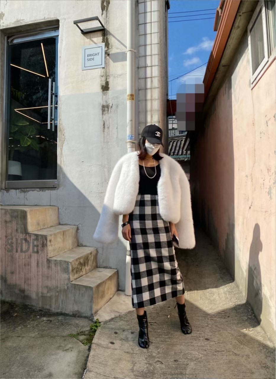 白色