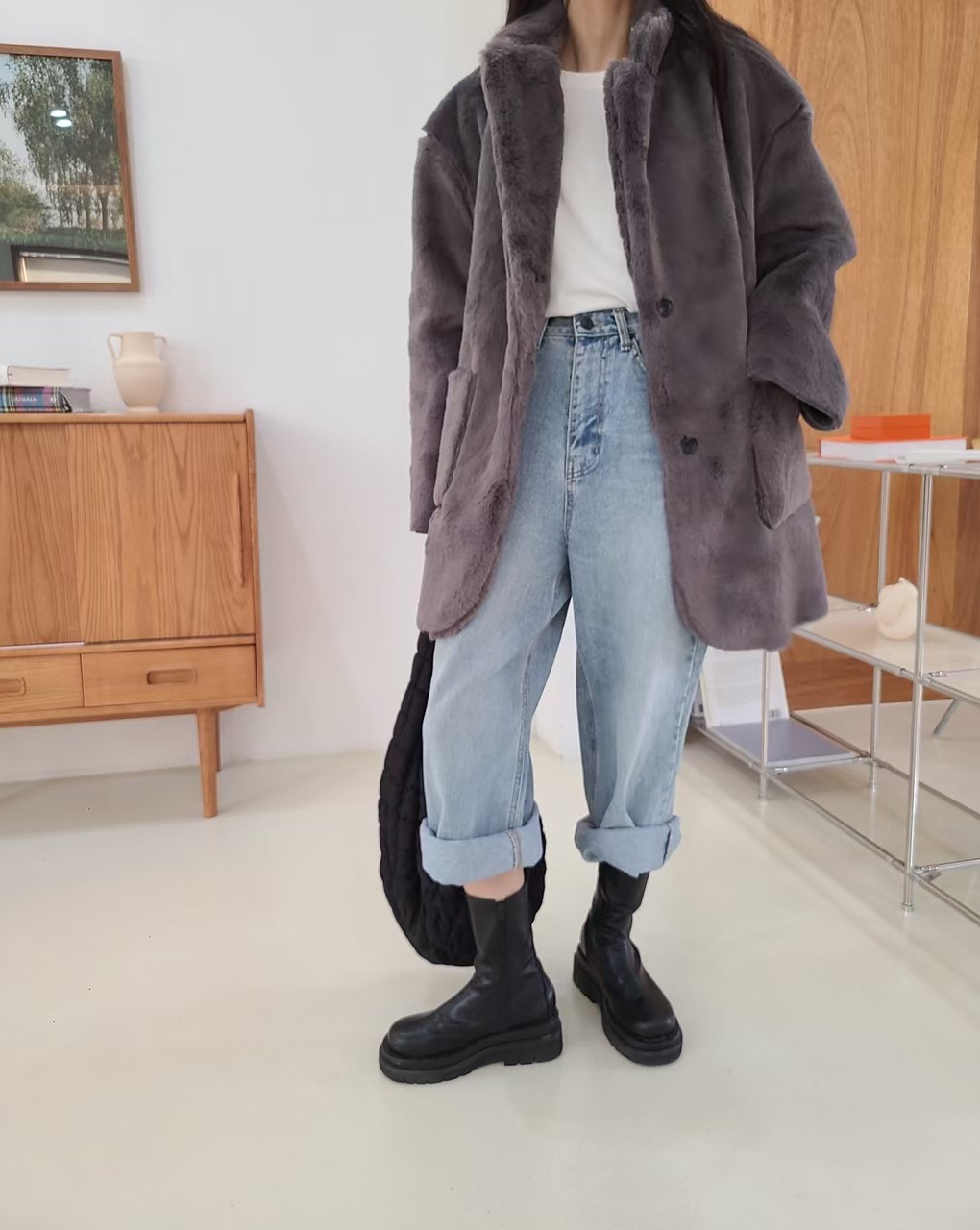 深灰