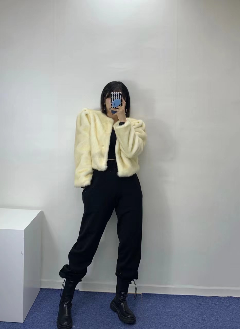 绿色