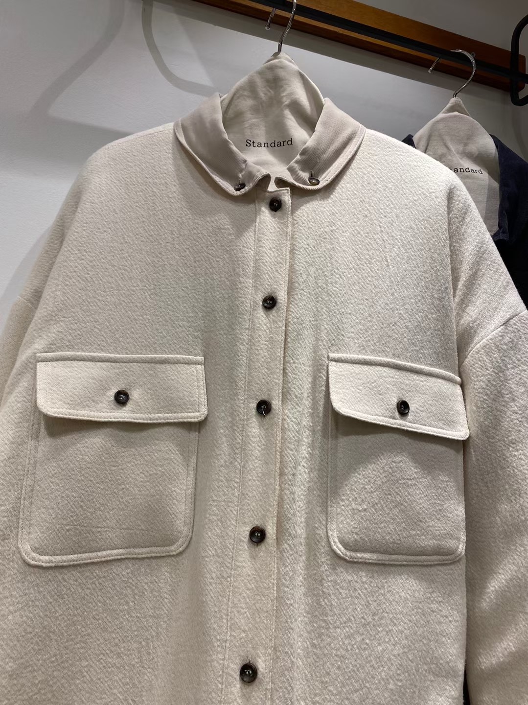 米色