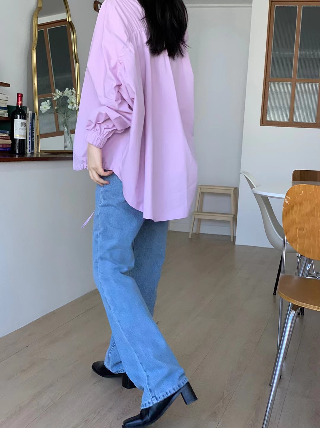 粉红色