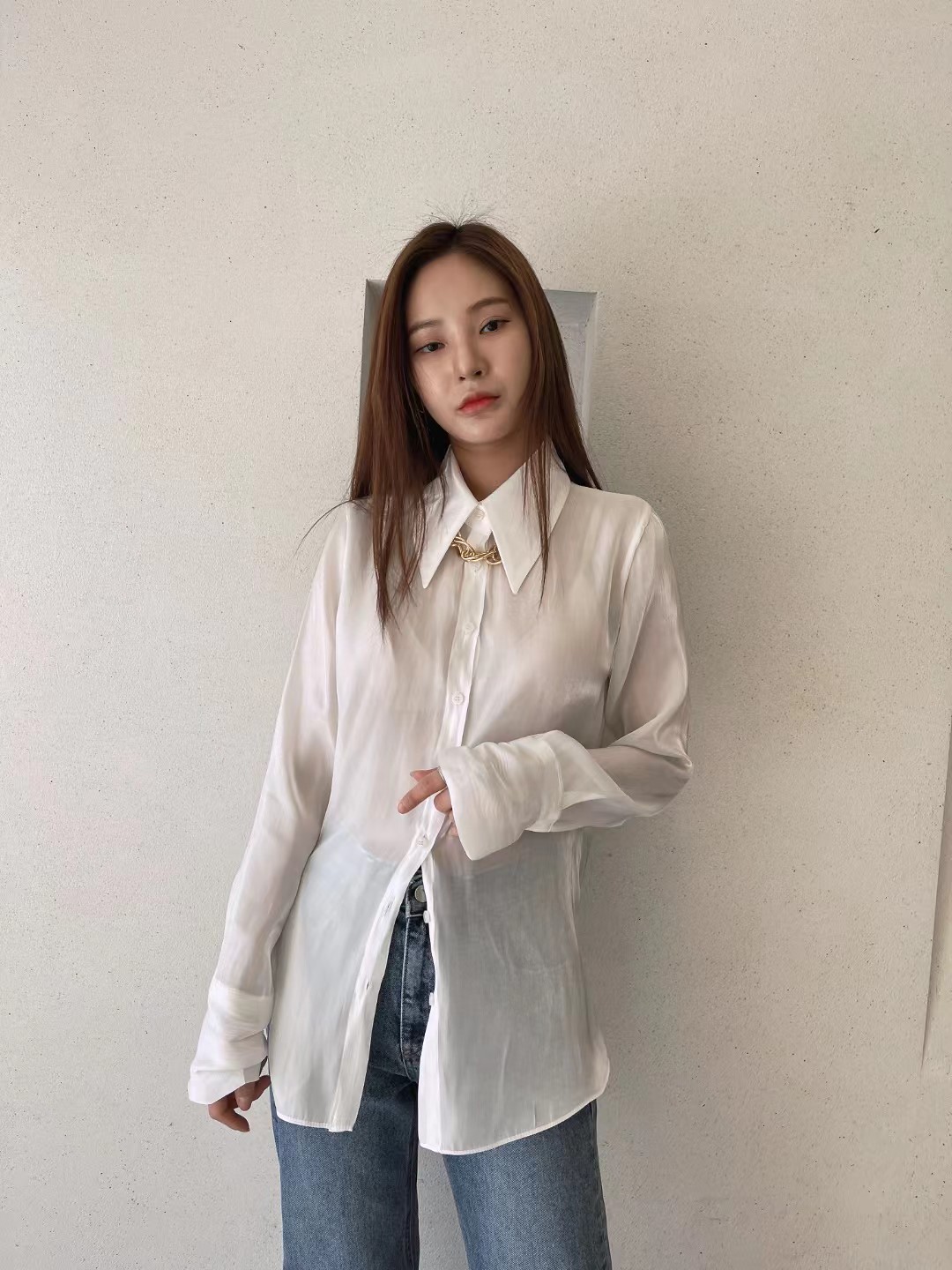 白色