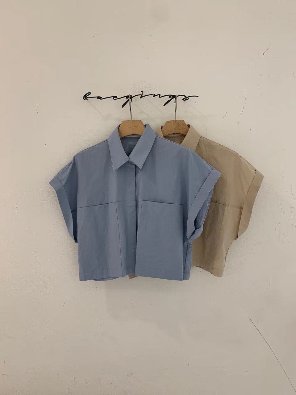 驼色