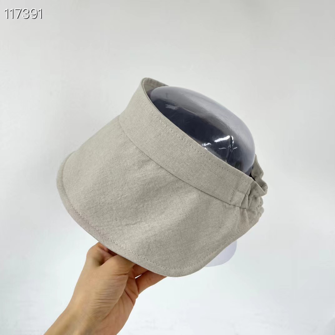 灰色
