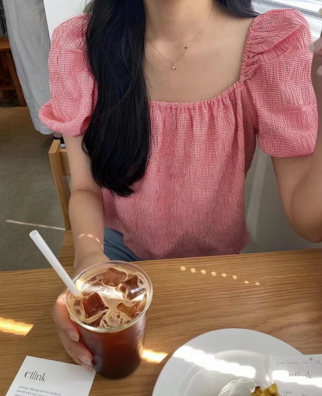 红色
