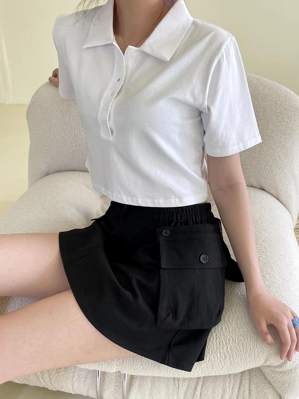 白色