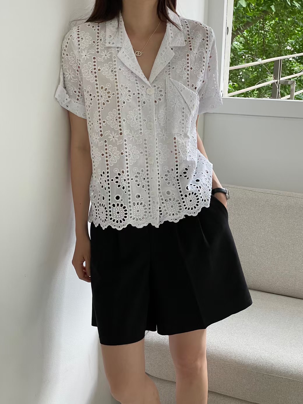 白色