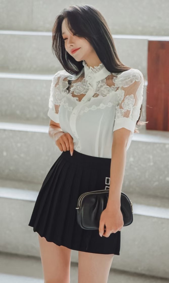 白色