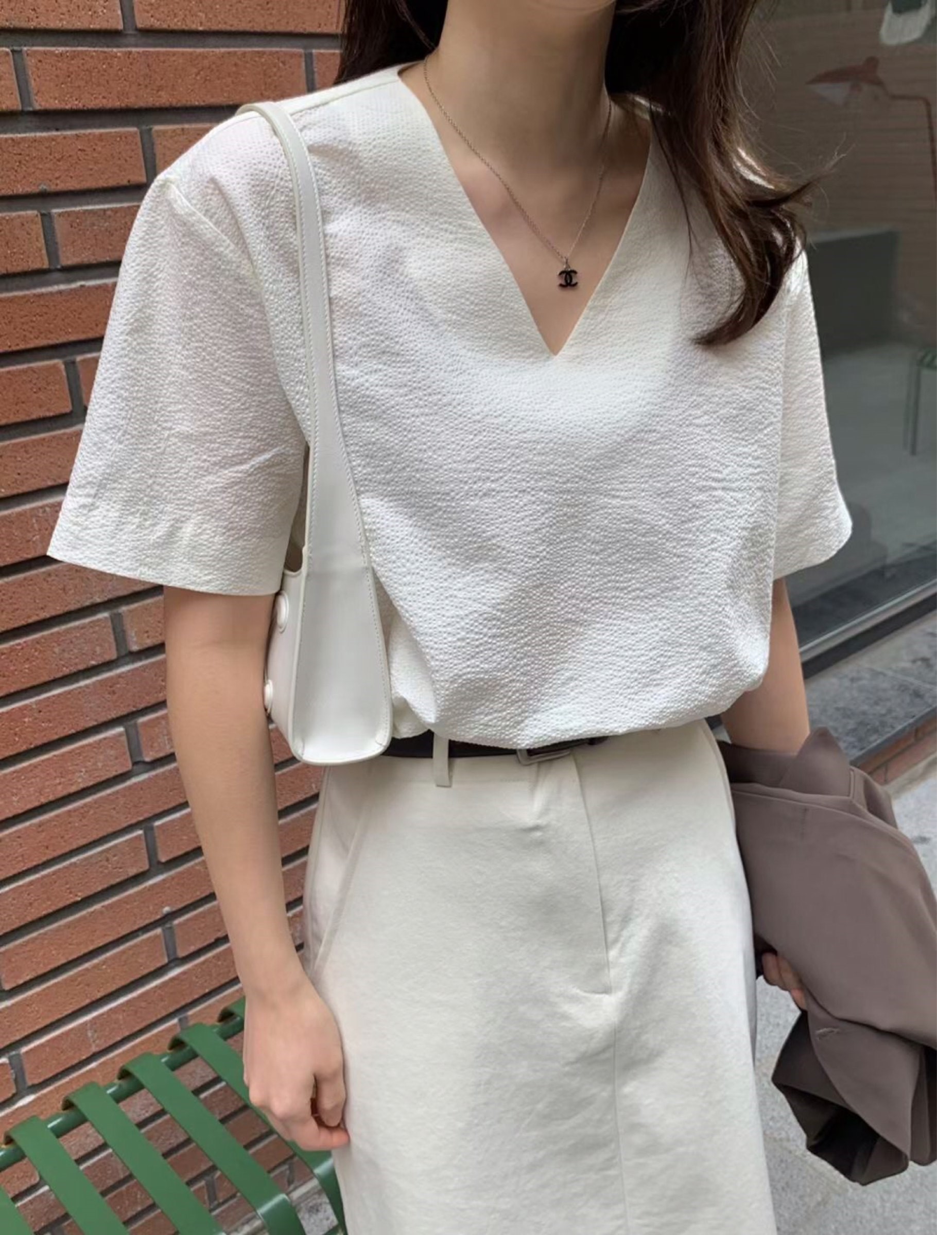 白色
