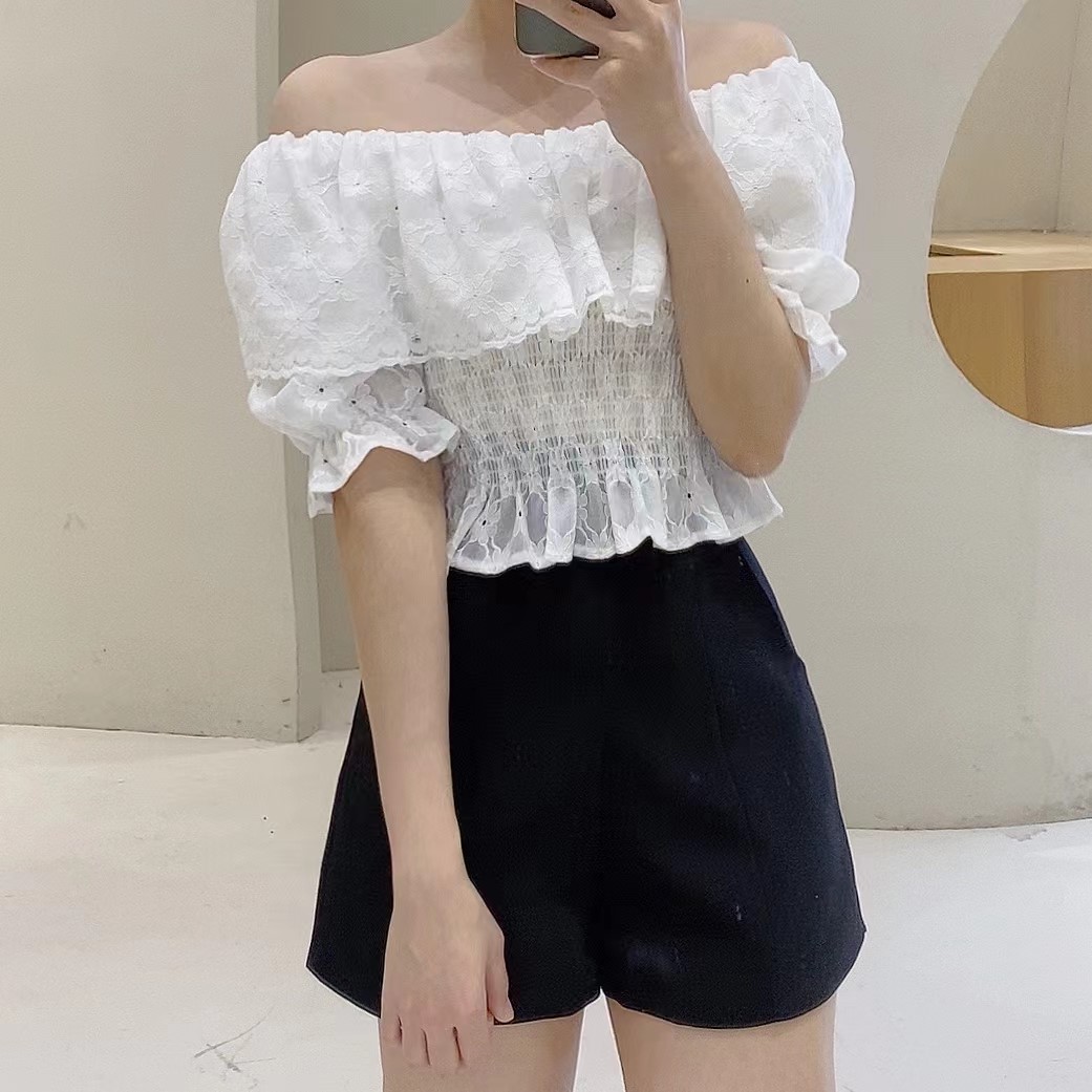 白色