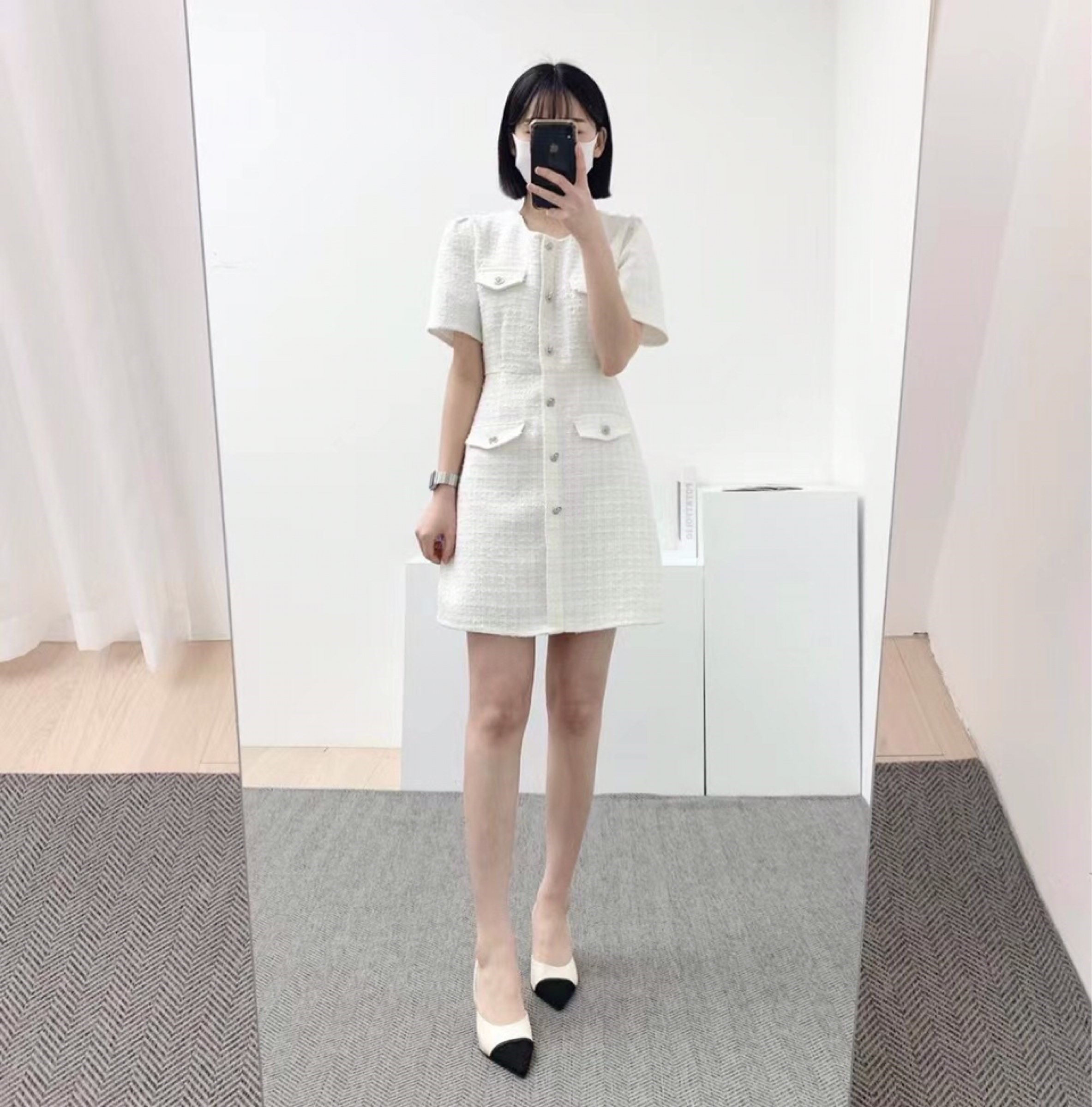 白色