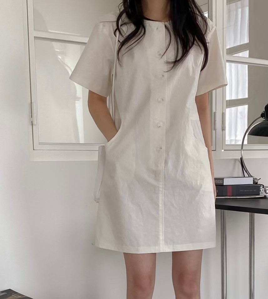 白色