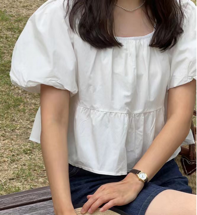 白色