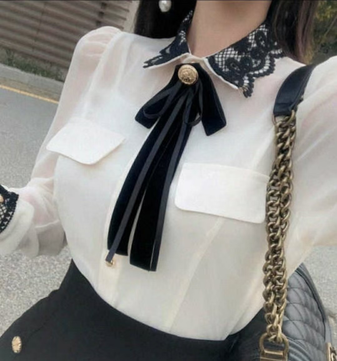 白色