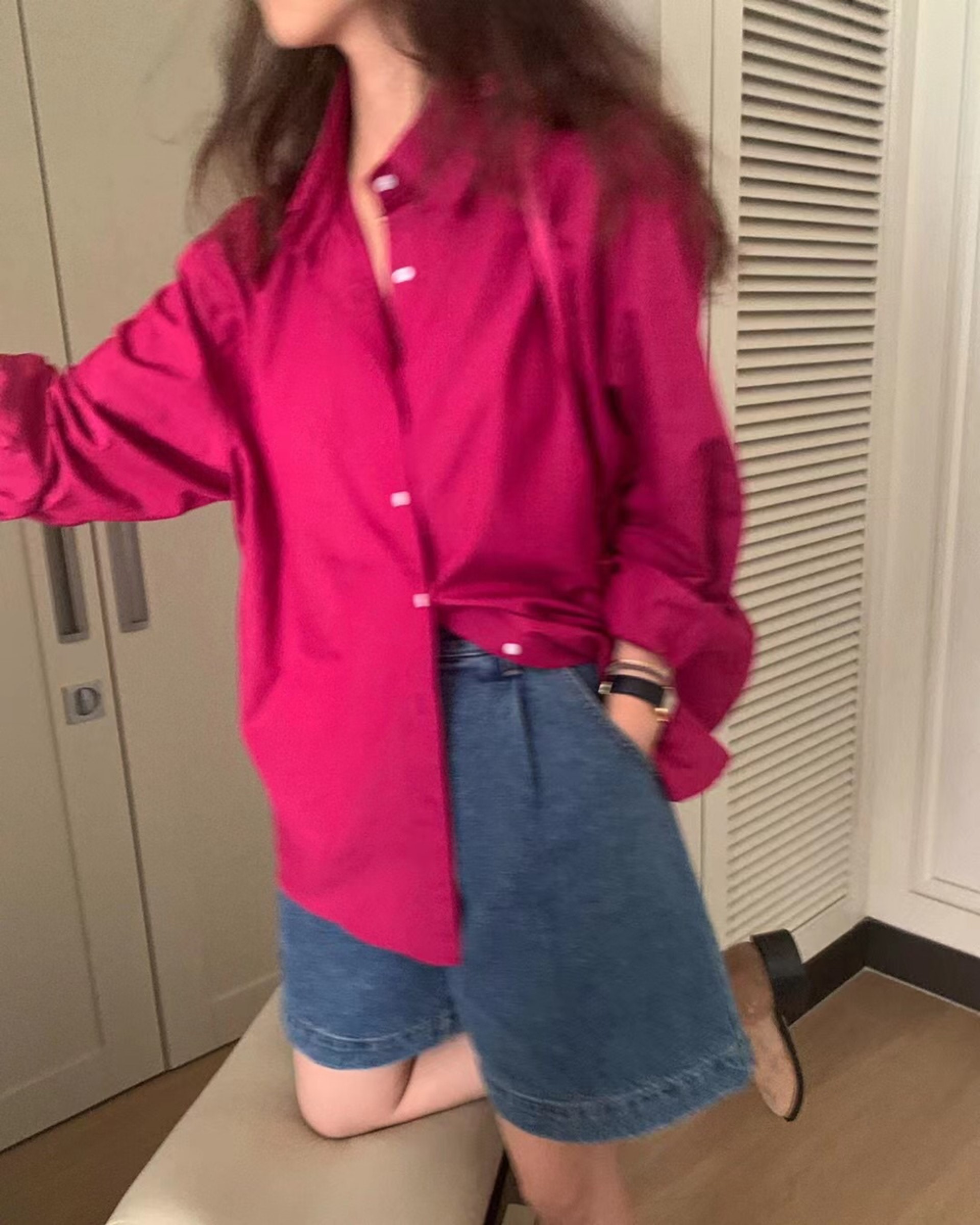 粉红色