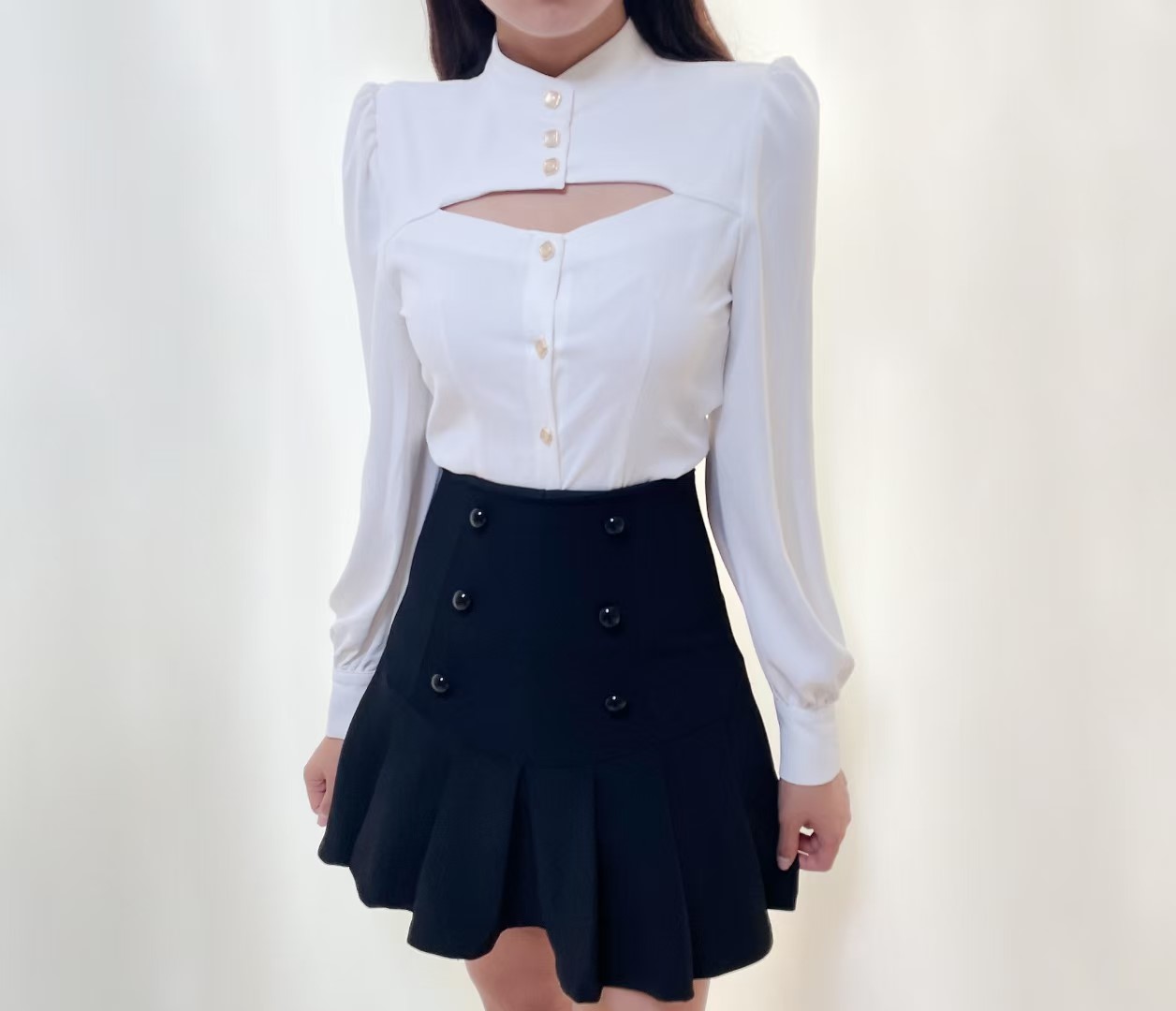 白色