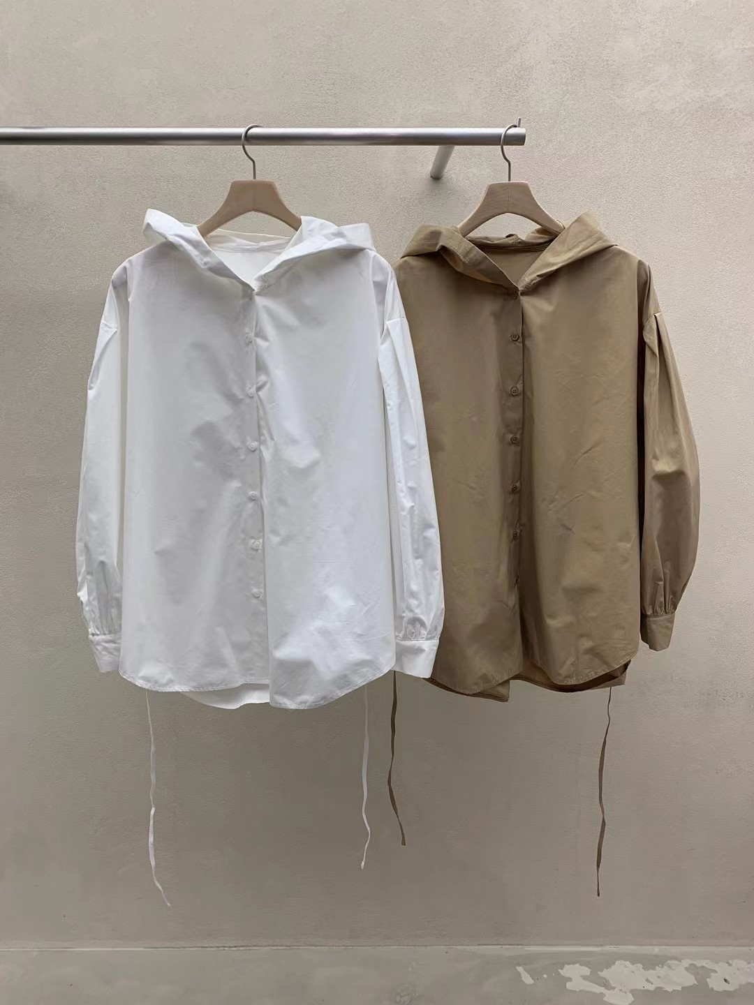 黄色