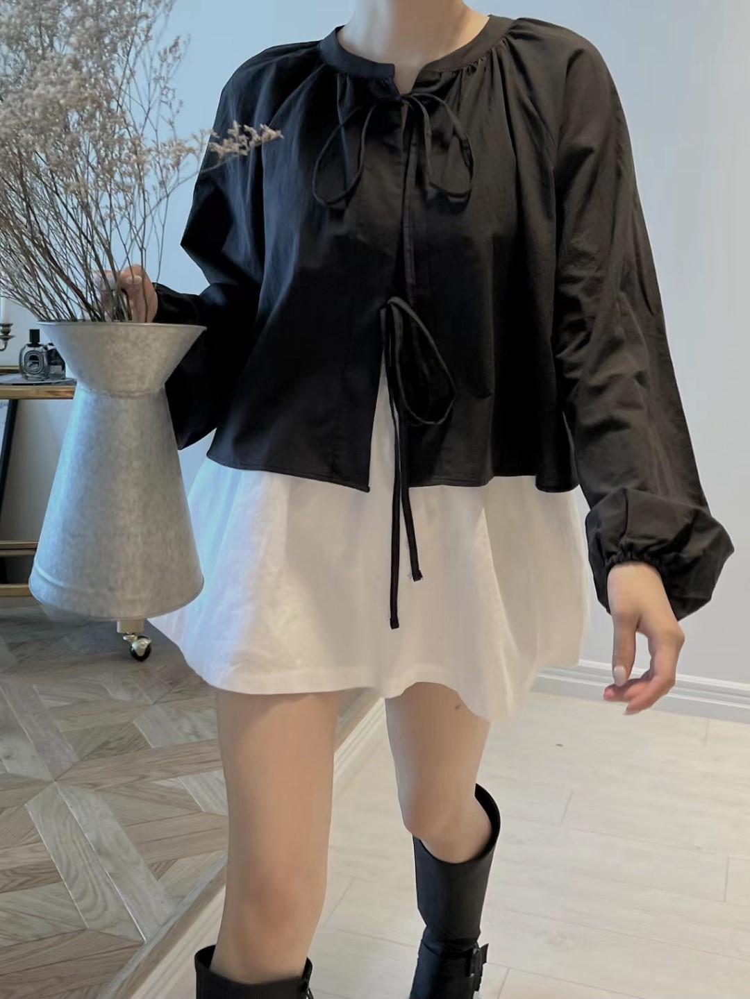 黑色