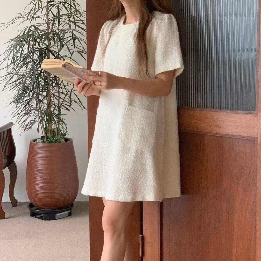 白色