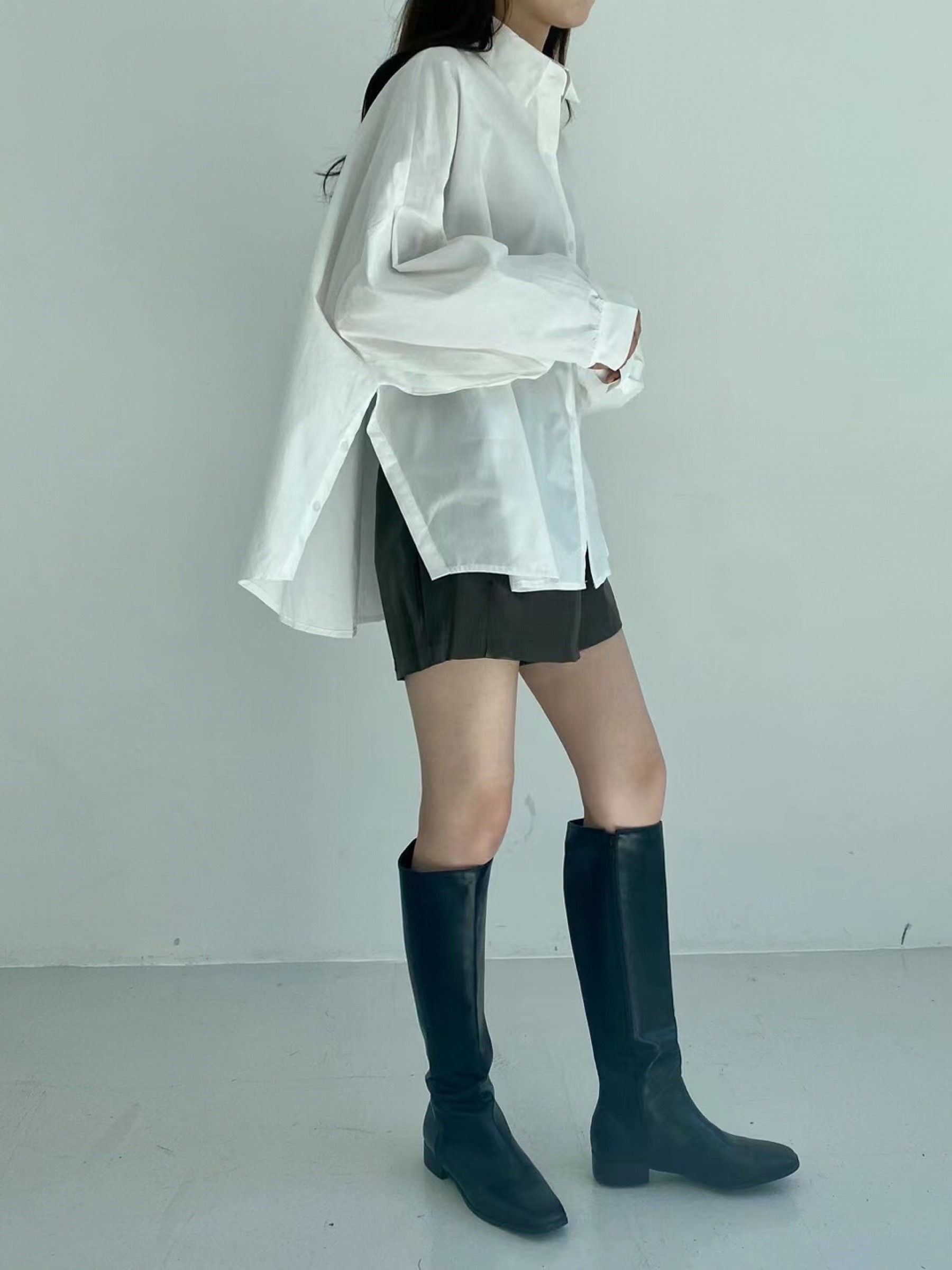 白色