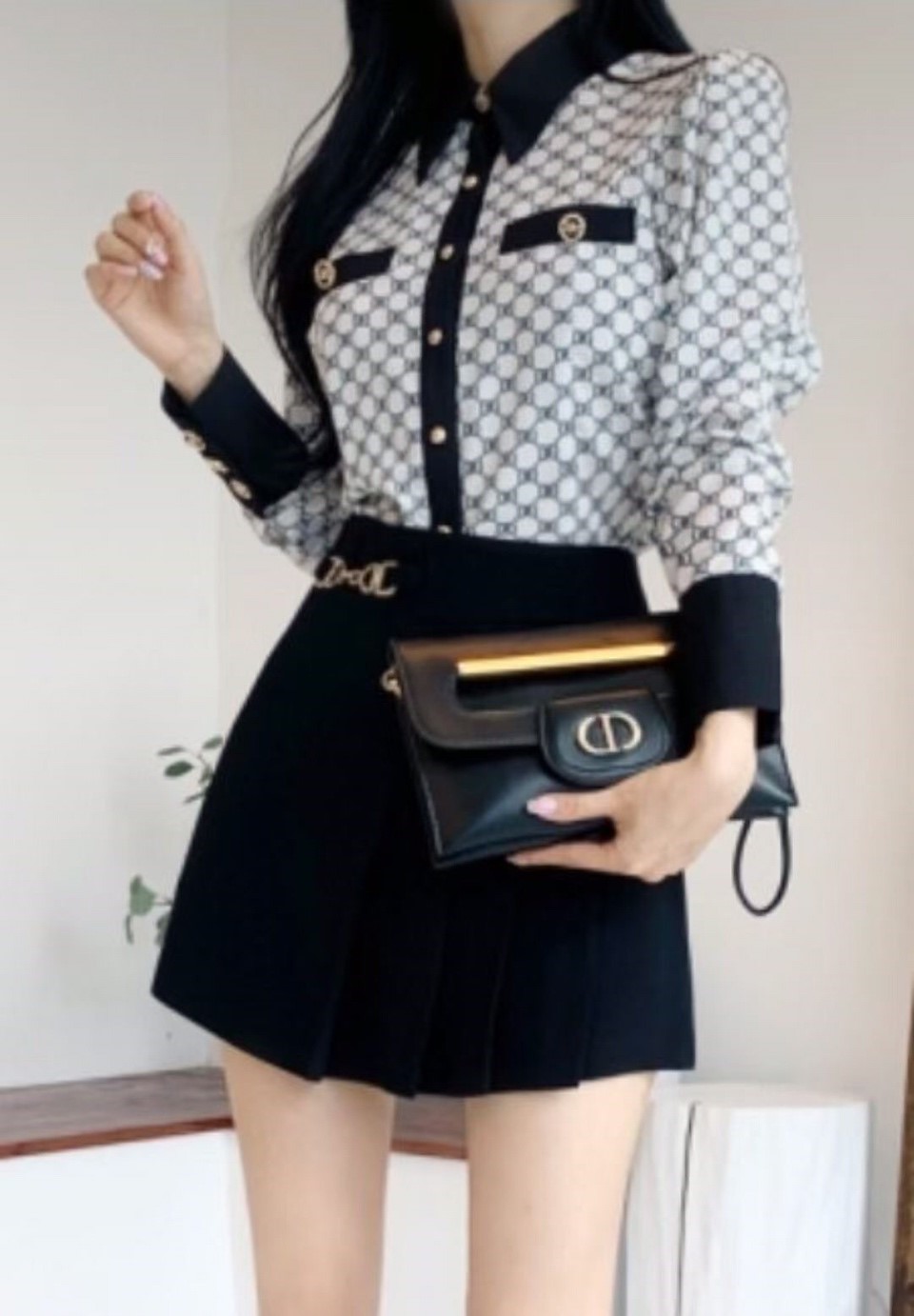白色