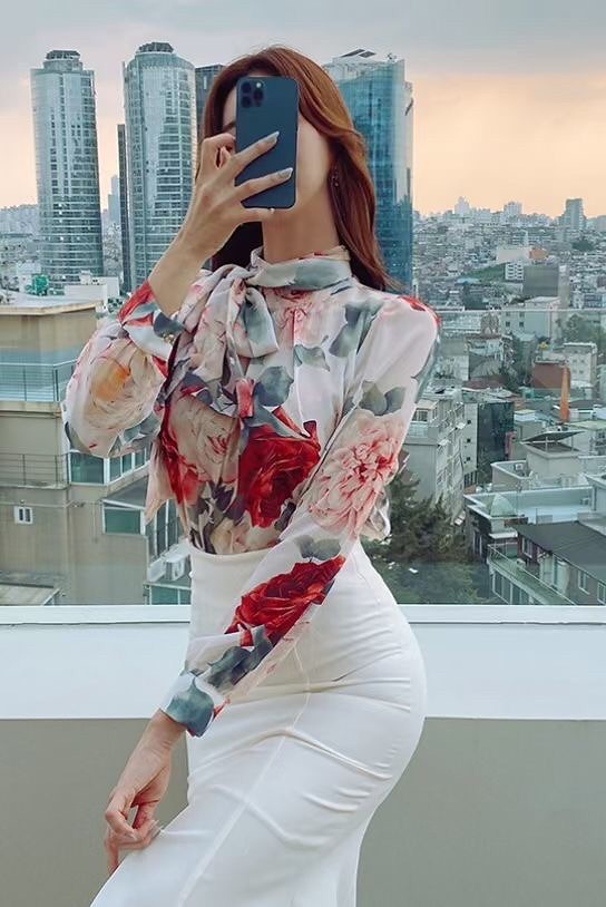 红色