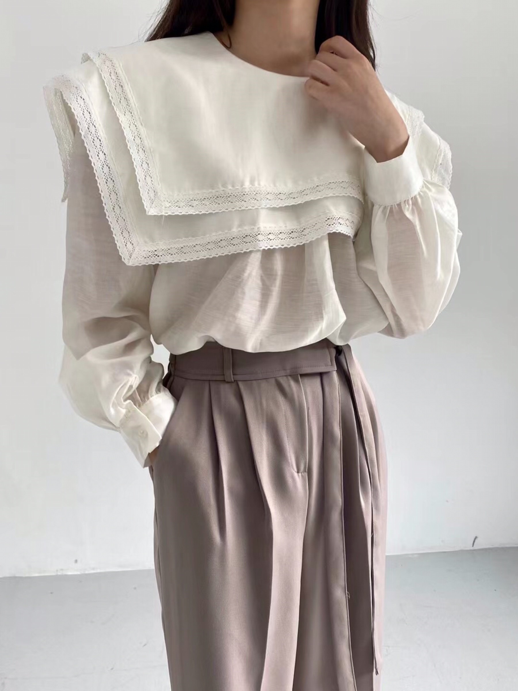 白色