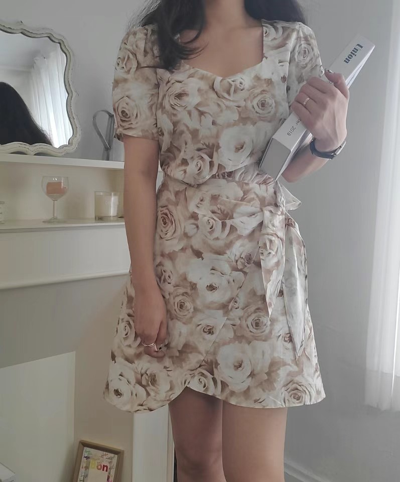 米色