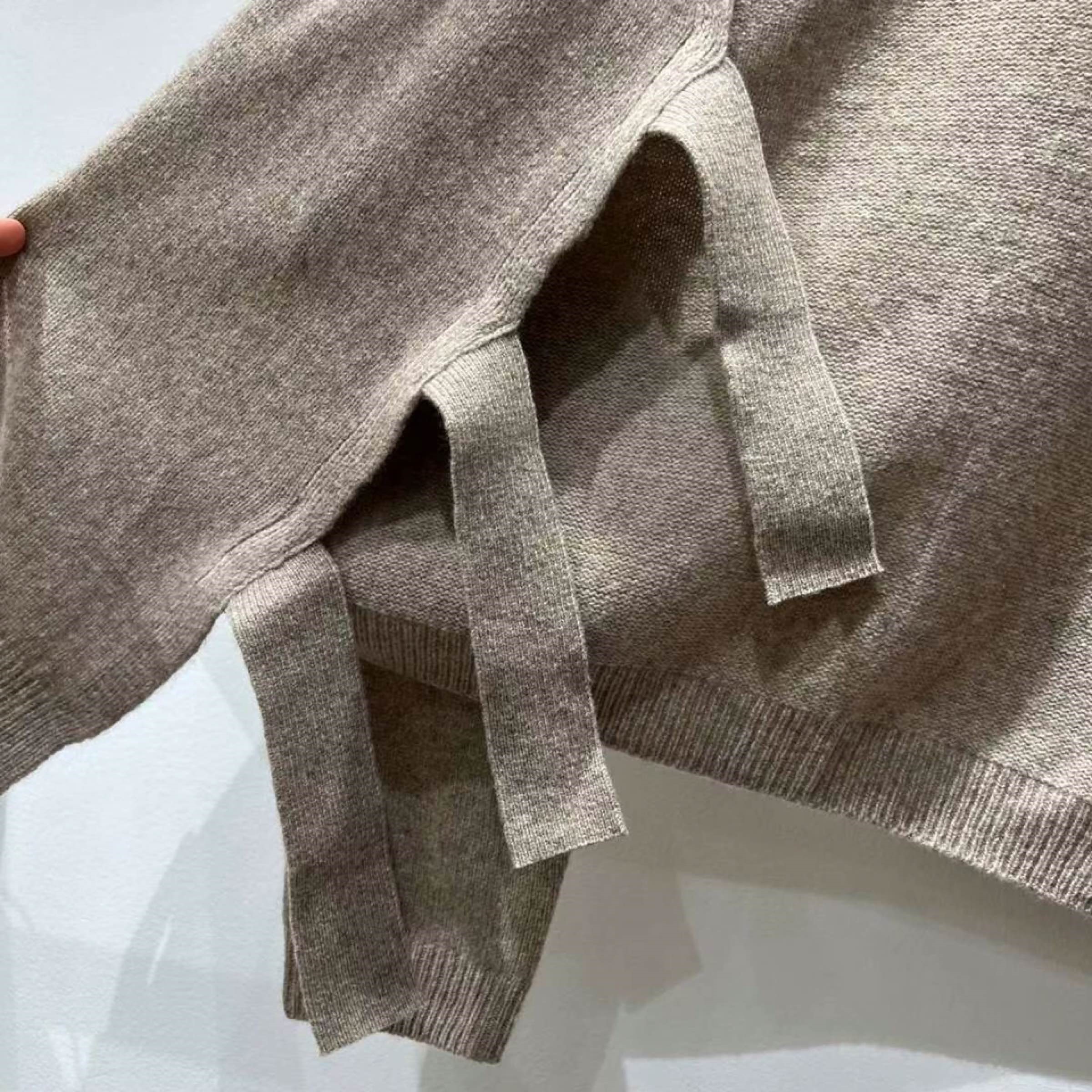 米灰色