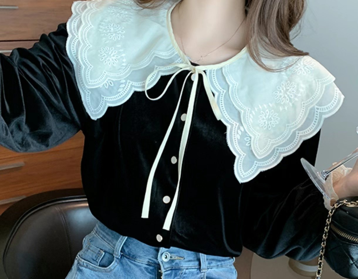 黑色