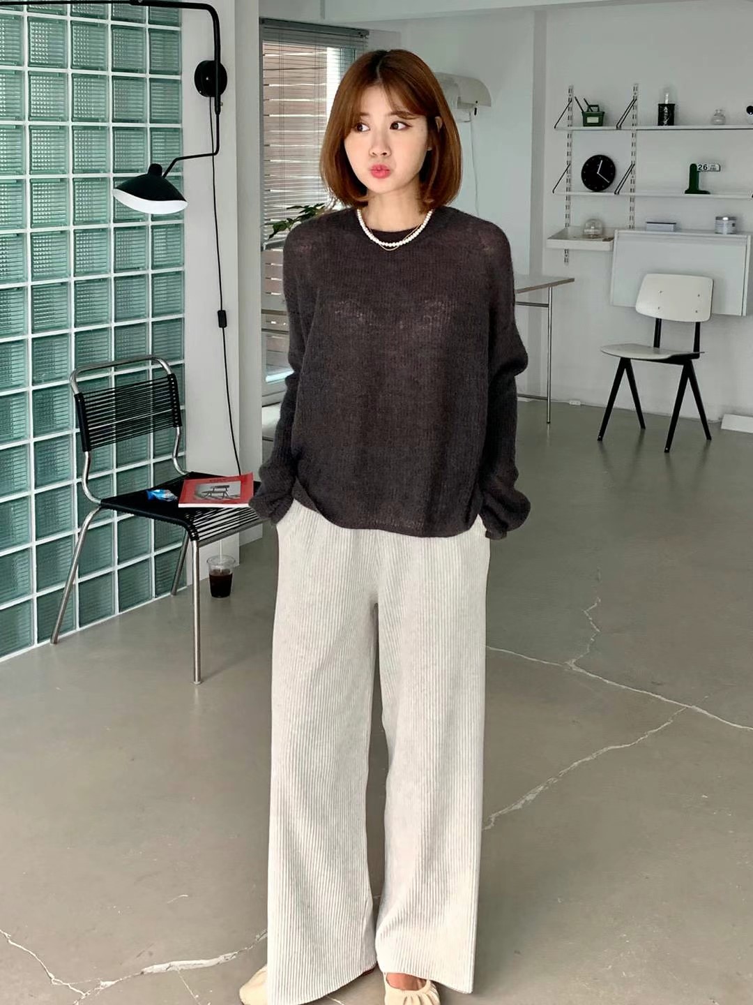 黑色