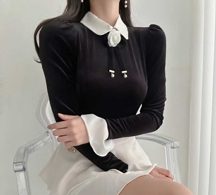 黑色
