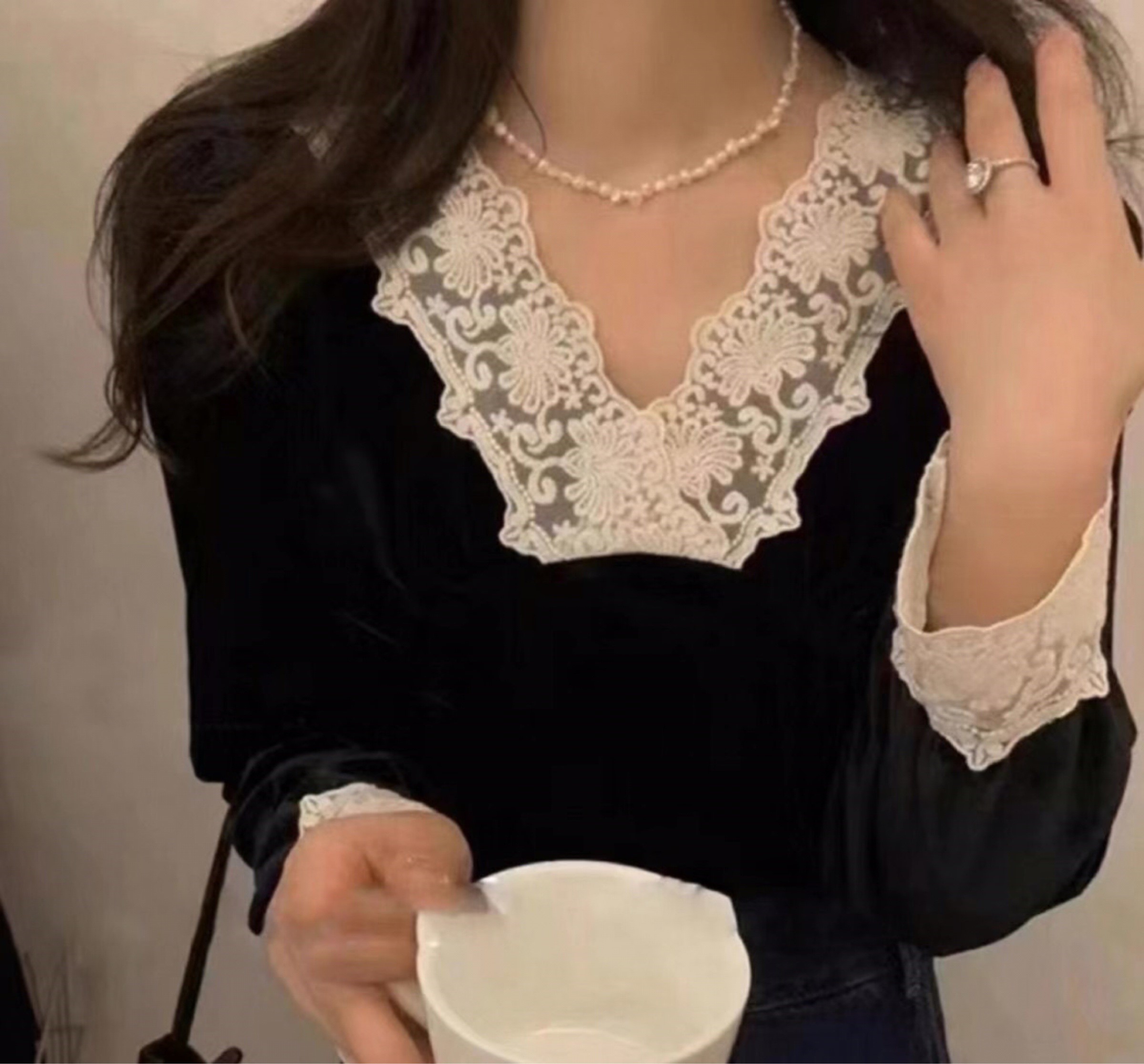黑色