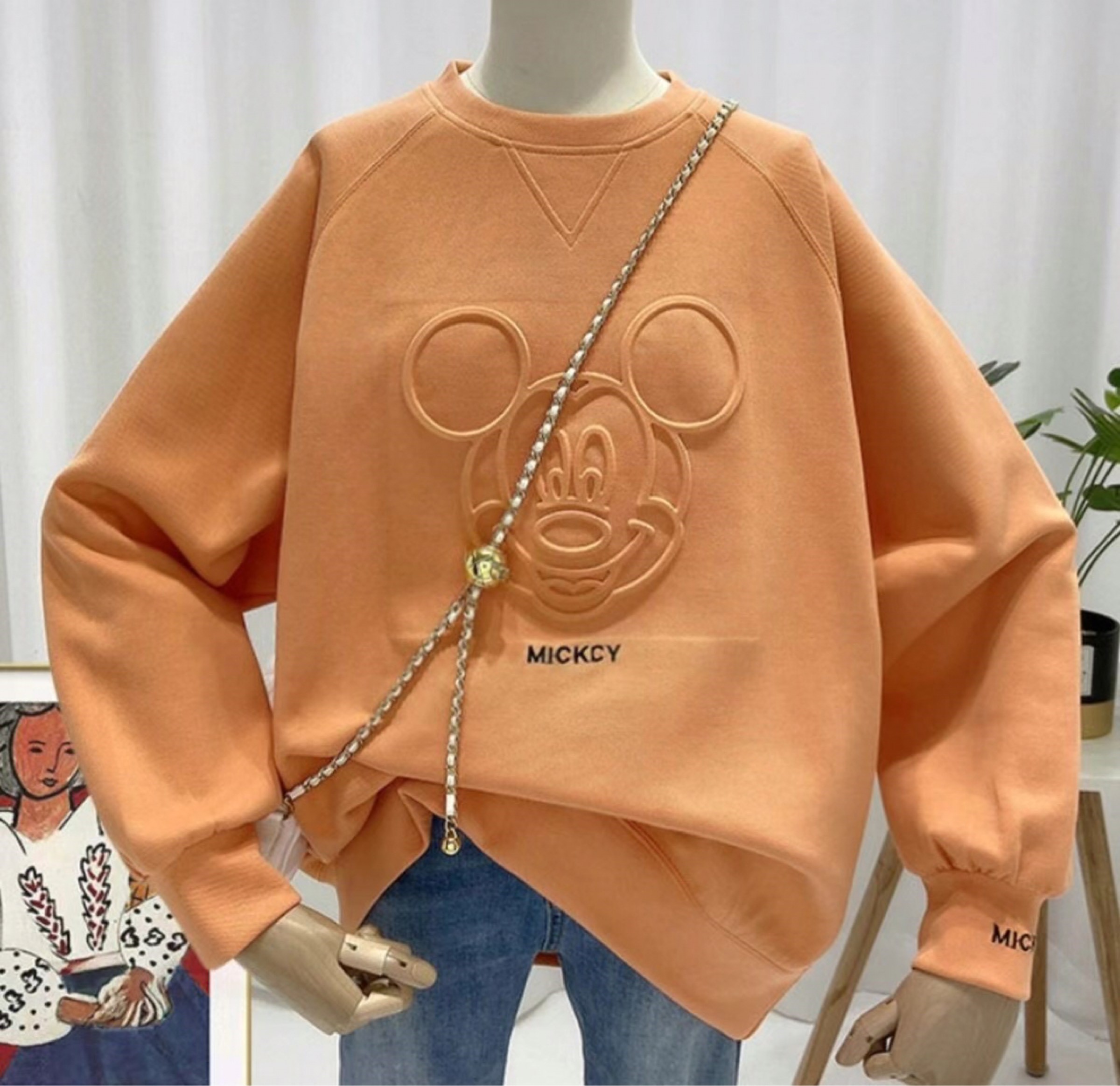 黄色