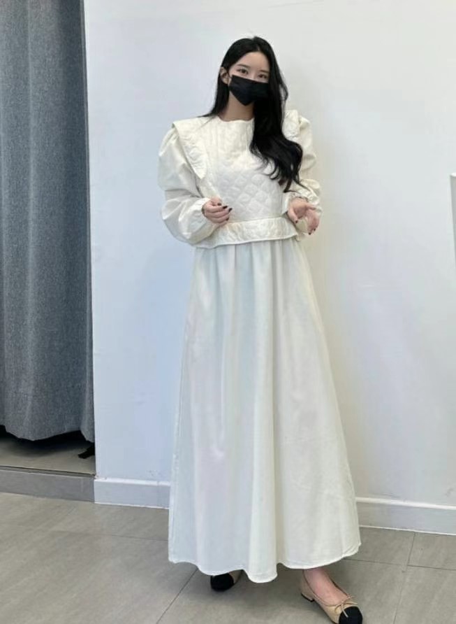 白色
