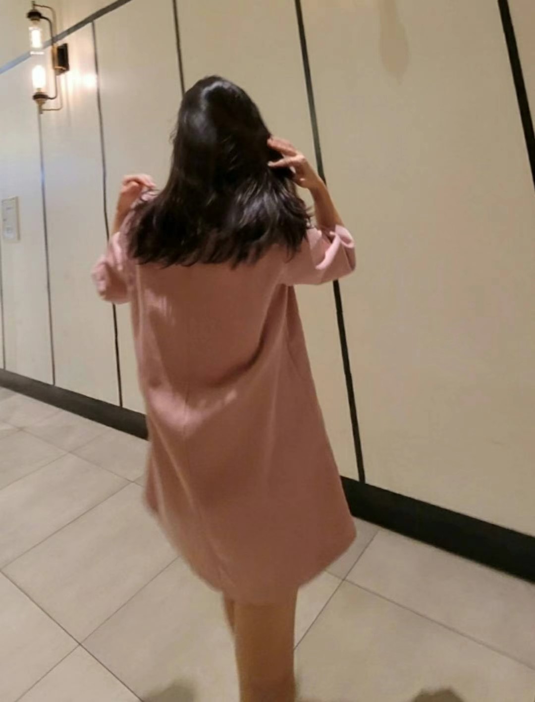 樱桃粉色