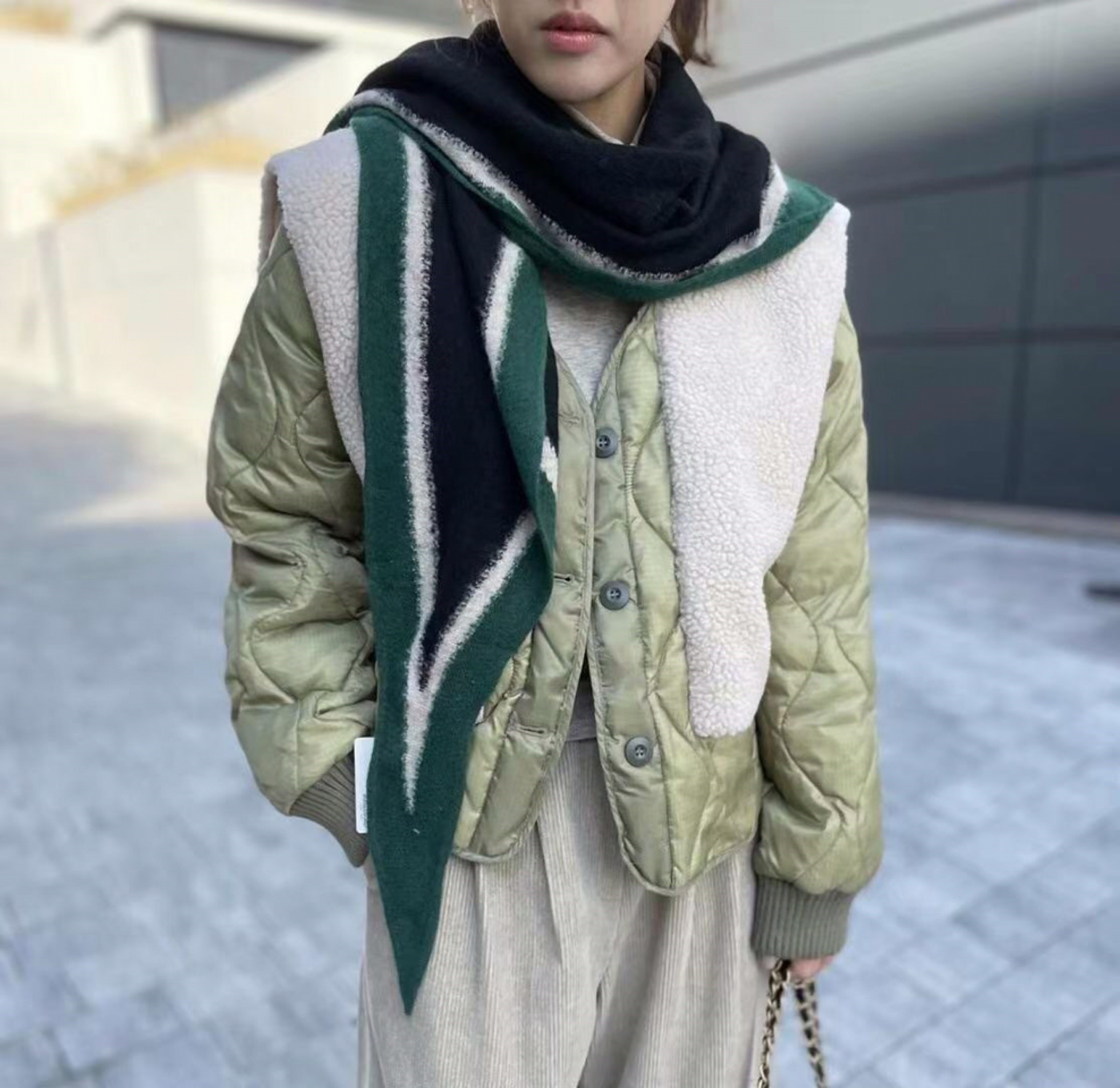 绿色