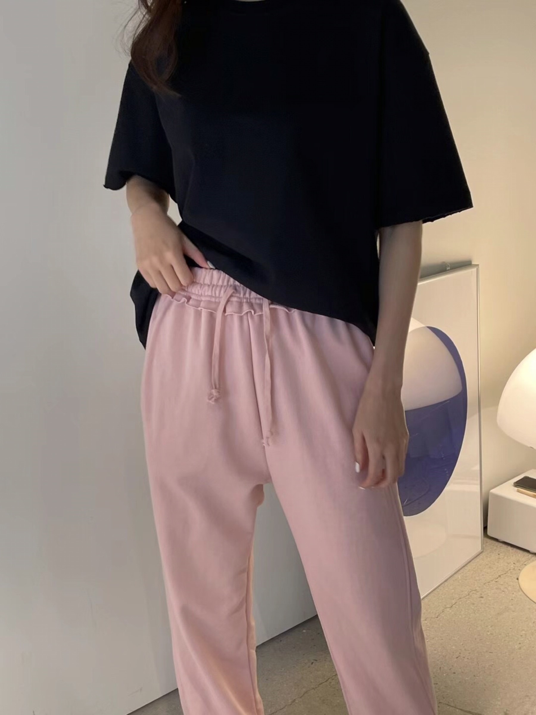 浅粉色