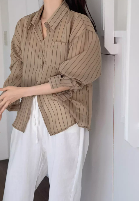 咖啡色