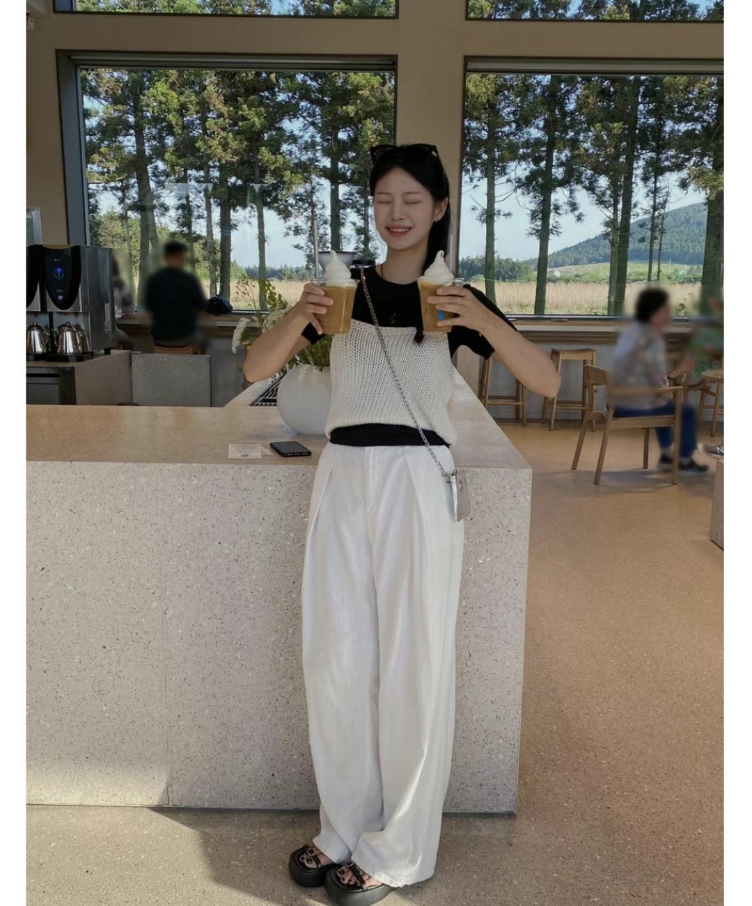 白色
