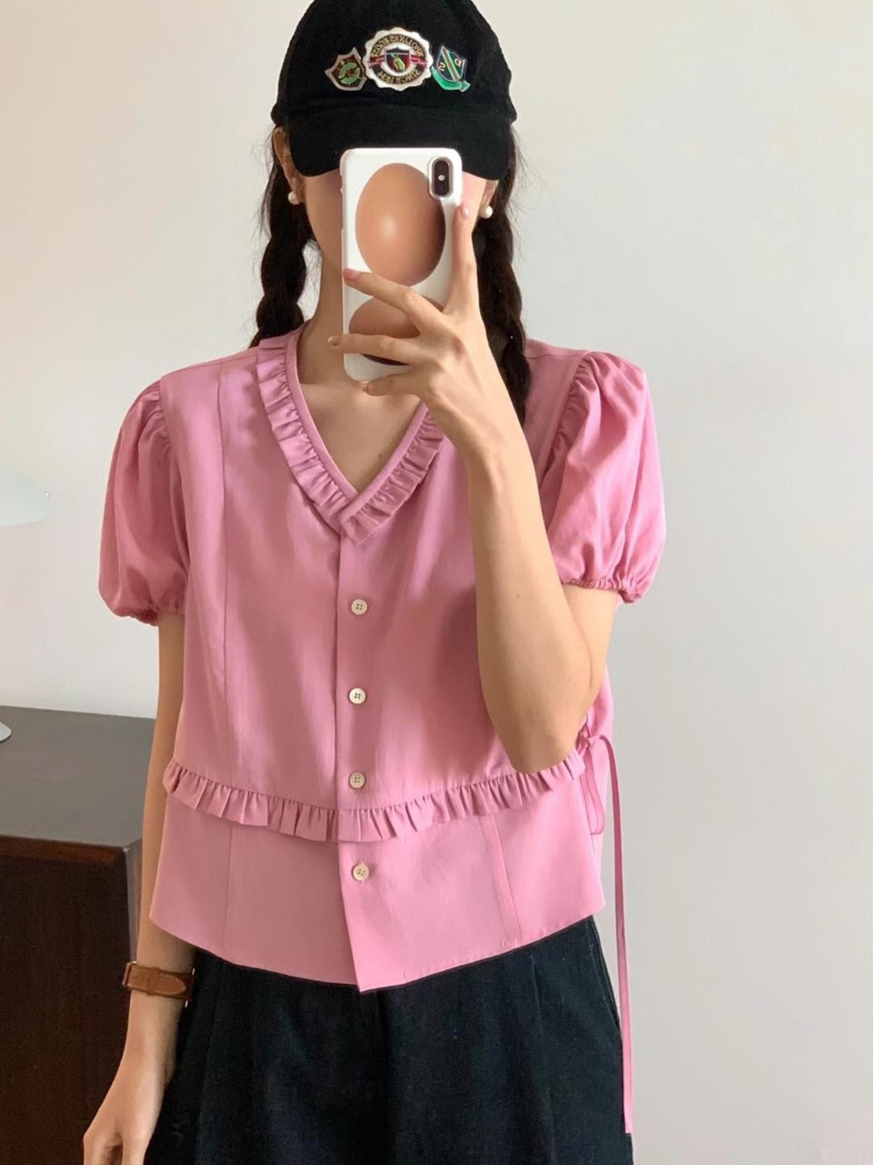 粉红色