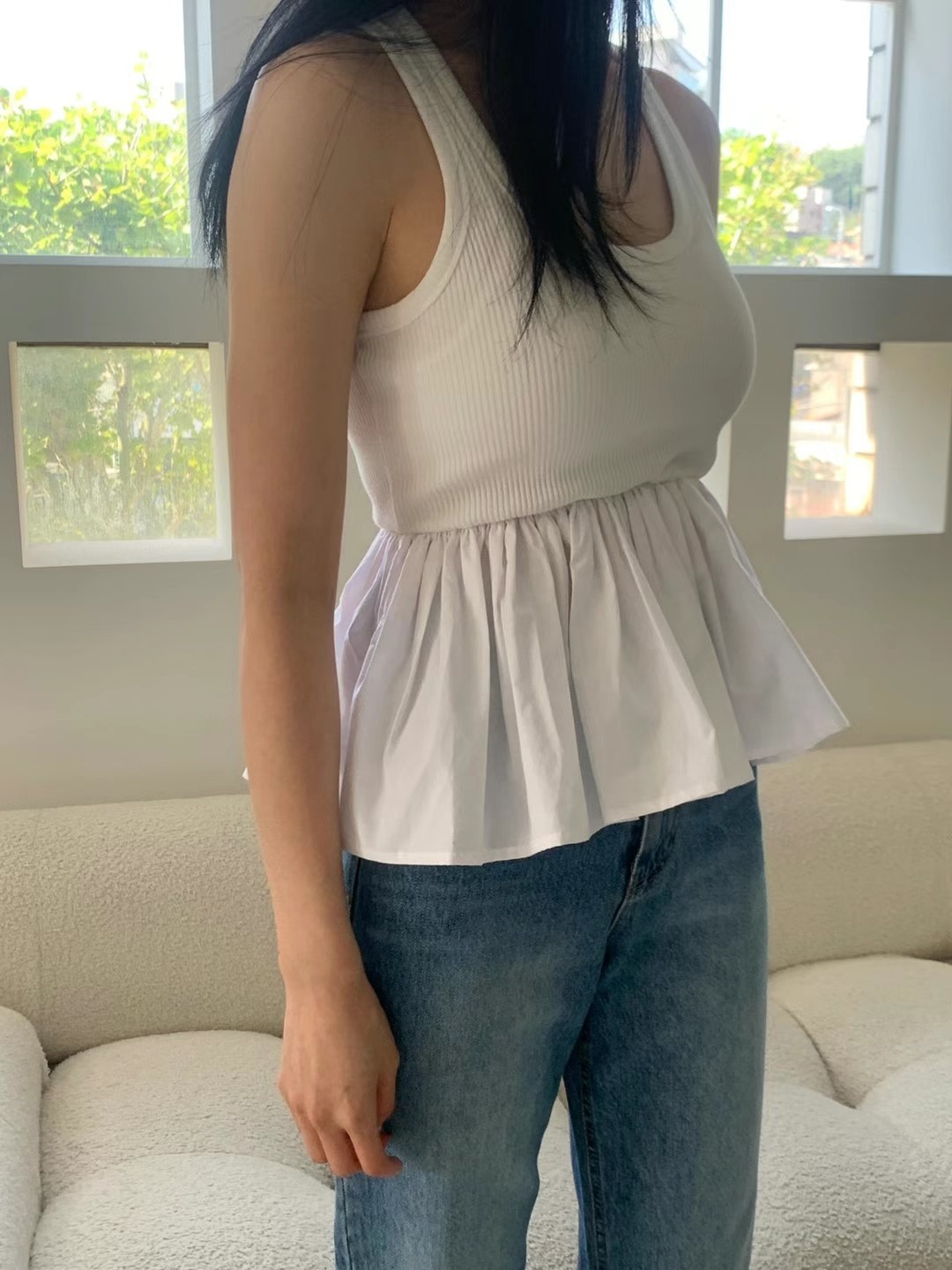 白色